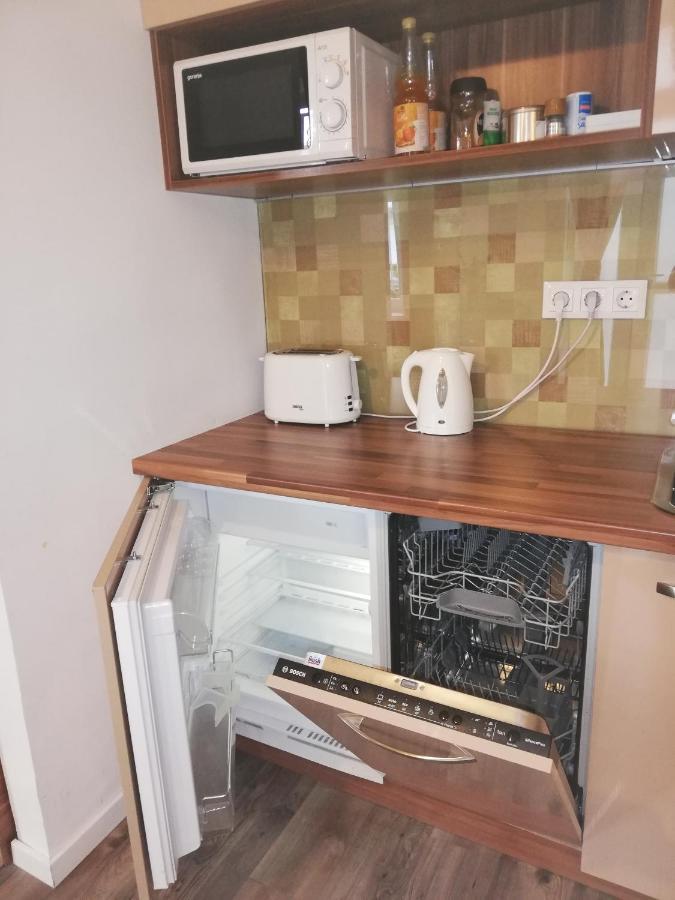 Embassy Studio Apartment Citypark Βουδαπέστη Εξωτερικό φωτογραφία